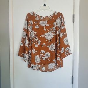 Floral Printed Angel Sleeve Top